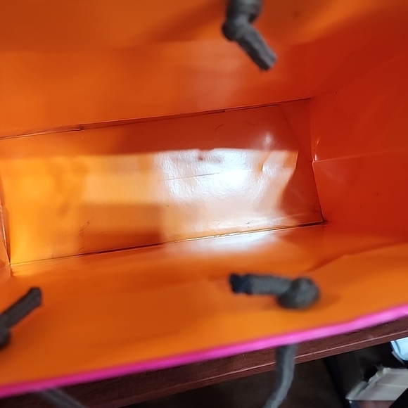 Kate Spade Bundle Gift Bags- Set Of 2 - Picture 3 of 3